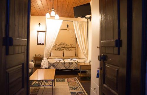 Ano Doliana Casa | Tholos