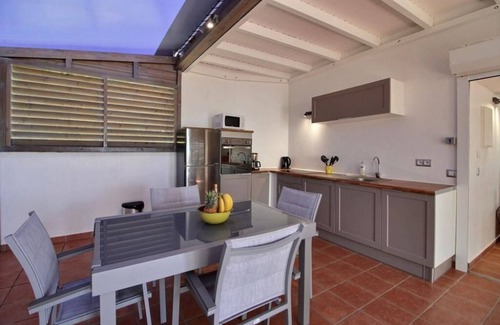 Morel Apartamento | THOMANA apartment, private jacuzzi, beach 100 m away