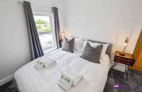 Salisbury Apartamento | Thomas 1 bed Apartment with cathedral views - STAYSEEKERS