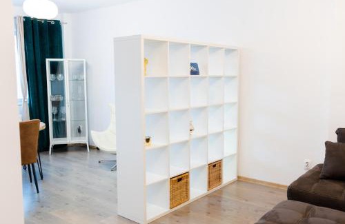 Cluj-Napoca Apartamento | Thome White Flat