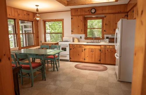 Oxford Casa | Thompson Lake Cabin Nestled in Majestic Pines - Family Waterfront Escape
