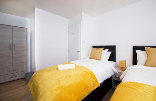 Offerton Casa | Thomson House - Air Host & Stay - 2 mins to town
