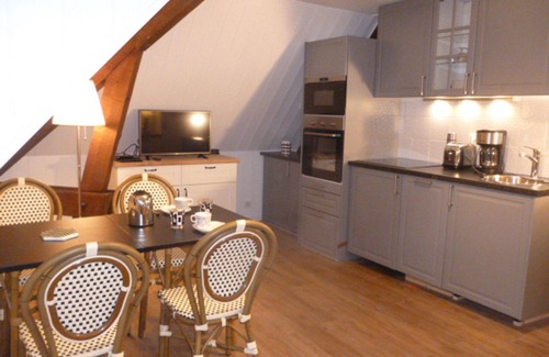 Thonon-les-Bains Apartamento | apartamento Thonon muy cerca del centro de Spa con aparcamiento privado