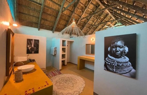 Kakumbi Cabina | Thornicroft Lodge