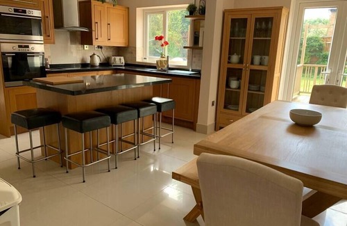 Witney Casa | Thorn House a beautiful large house in Witney