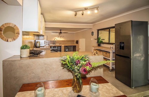 Thorny Bush Game Reserve Cabina | Thornhill Safari Lodge