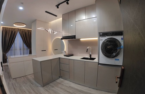 Bukit Indah Casa | THR1 Cozy Studio with Netflix SKYTREES