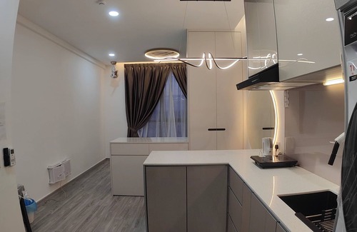 Bukit Indah Casa | THR1 Cozy Studio with Netflix SKYTREES
