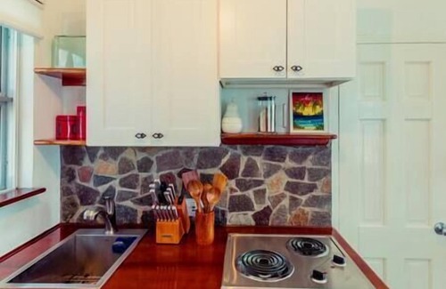 Princess Margaret Bay Casa | Three Apartment Beachview Home w/Pool