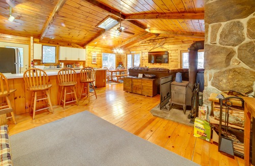 Wardsboro Cabina | 'Three Bears Cabin' btwn Mt Snow & Stratton Mtn!