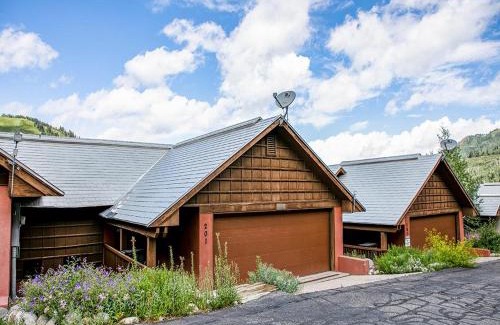 Salt Lake Mountain Resorts Casa | Three Bears Hideaway