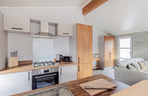 Harlow Chalet De Esquí | Three Bedrom Luxury Lodge with Hot Tub