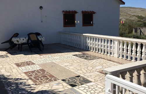 Vlasici Apartamento | Apartamento de tres habitaciones con una terraza Vlasici, Pag (A-4140-a)