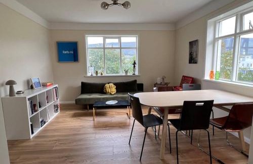 City Center Apartamento | Three bedroom apartment close to downtown