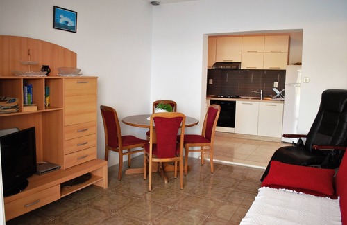 Zavalatica Apartamento | Apartamento de tres habitaciones en la playa Zavalatica, Korcula (A-182-a)