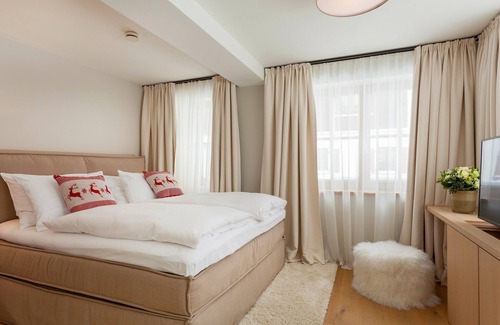 Zuers Apartamento | Three bedroom apartment right on the slopes