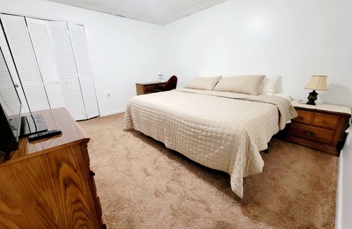 Buford Casa | Three-Bedroom Guest Suite in House Basement