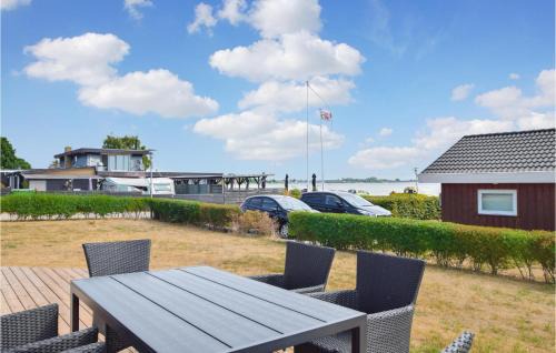 Bjert Casa | Three-Bedroom Holiday Home In Bjert