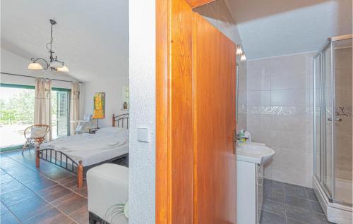 Lozovac Casa | Three-Bedroom Holiday Home In Lozovac