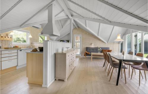 Saksild Strand Casa | Three-Bedroom Holiday Home In Odder
