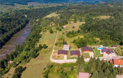 Slunj Casa | Three-Bedroom Holiday Home In Slunj