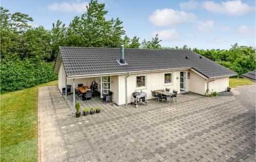 Skaven Strand Casa | Three-Bedroom Holiday Home In Tarm