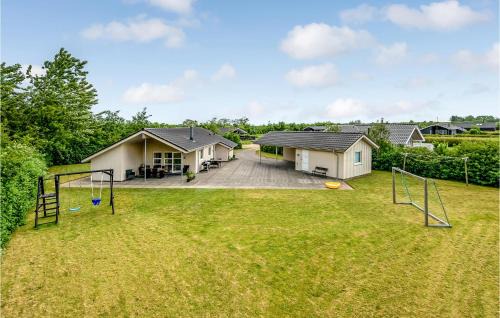 Skaven Strand Casa | Three-Bedroom Holiday Home In Tarm