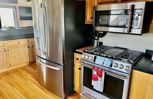 Ocracoke Casa | Three-bedroom house with views, decks, golf cart and home gym!