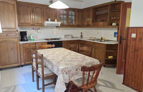 Sucici Apartamento | Apartamento de tres habitaciones con terraza y vista al mar Moscenicka Draga, Opatija (A-7746-a)