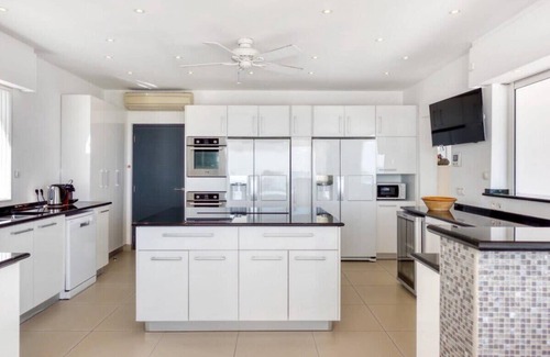 Sandy Ground Villa | Three bedroom Just in Paradise villa with beautiful ocean view