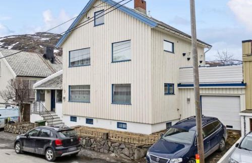 Hammerfest Apartamento | Three bedrooms apartment - Central - Lakeview
