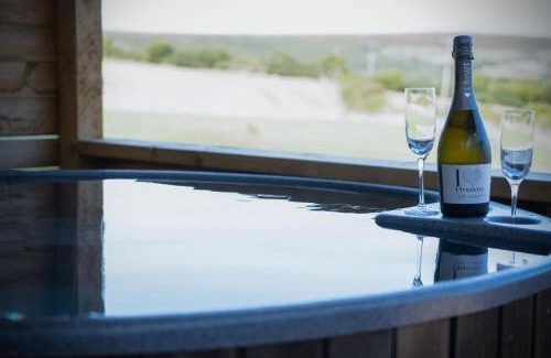 Llangennith Otro | Three Cliffs - Safari Glamping Tent - Llangennith