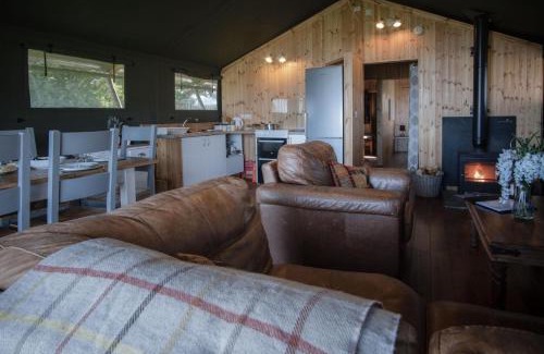 Llangennith Otro | Three Cliffs - Safari Glamping Tent - Llangennith