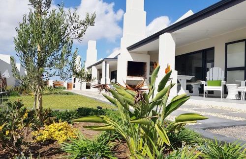 Olifantskop Chalet De Esquí | Three Feathers Cottages