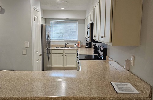 Gulf Vista Casa | 🌞 Three Large Beach Townhomes - Sleeps 24! 🤿 Private Pool⚓3 Free Golf Carts 🌊