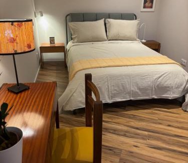Guimaraes Apartamento | Three Little Birds -RedBird