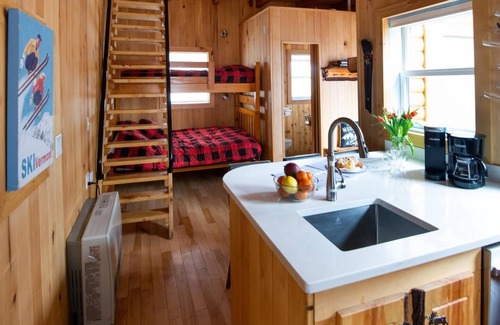 Warren Cabina | Three lovely Cabins nestled in the woods one minute from Sugarbush Resort