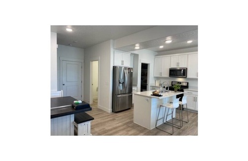 Farmington Casa | Three miles to Lagoon,