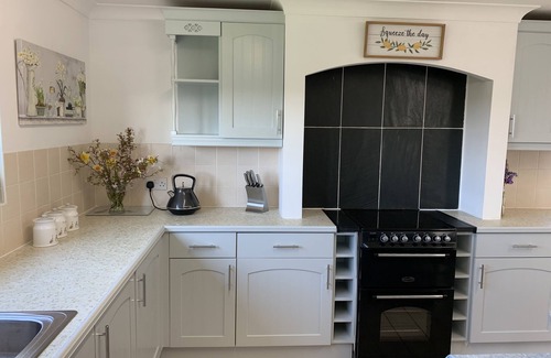 Winkleigh Casa | Three Moors View is a spacious five-bedroom house in rural West Devon