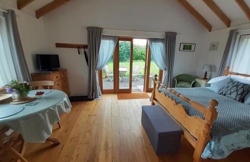Sidlesham Cama Y Desayuno | Three Oaks Nursery