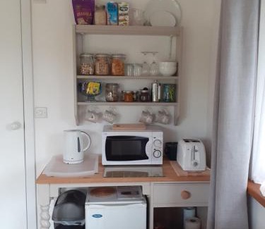 Sidlesham Cama Y Desayuno | Three Oaks Nursery