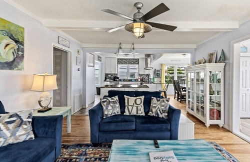 Seabreeze Park Casa | Three Oars Beach Bungalow