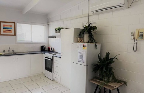 Castletown Apartamento | Three Palms Apartments Unit 4