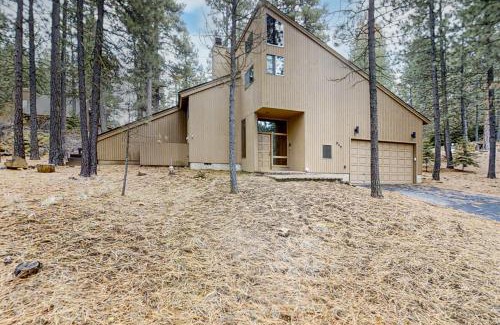 Black Butte Ranch Casa | Three Peaks Hideaway