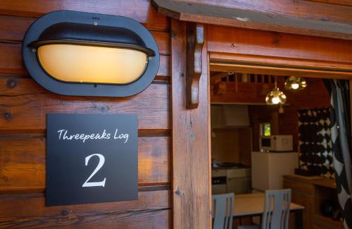 Hakuba Cabina | Three Peaks Log スリーピークス ログ