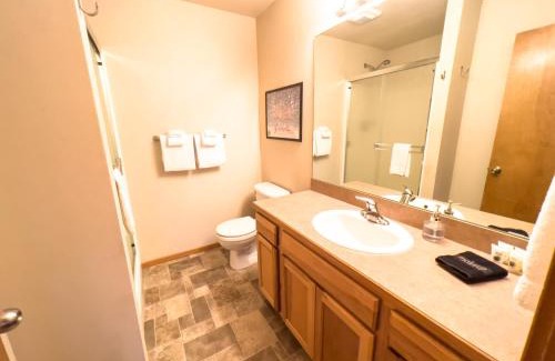 Sisters Casa | Three Peaks Retreat
