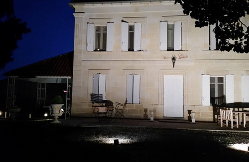 Saint-Pey-de-Castets Casa | Bodega Chateau Cadaulan