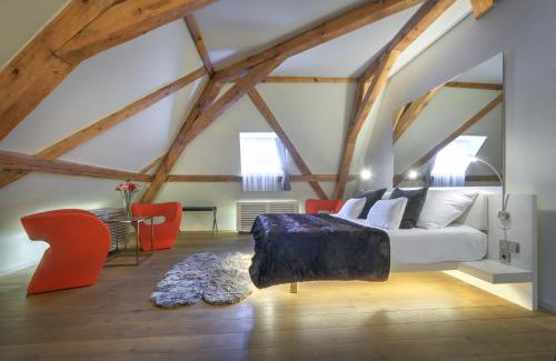 Hradcany Hotel | Three Storks