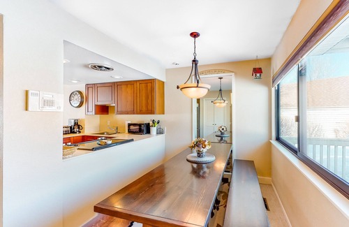 Park Meadows Casa | Three-Story, Dog-Friendly Townhouse w/ Free WiFi, Gas Fireplaces, & Washer/Dryer