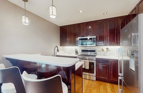 Eagle-Vail Casa | Three-story townhome on the golf course with 2 fireplaces